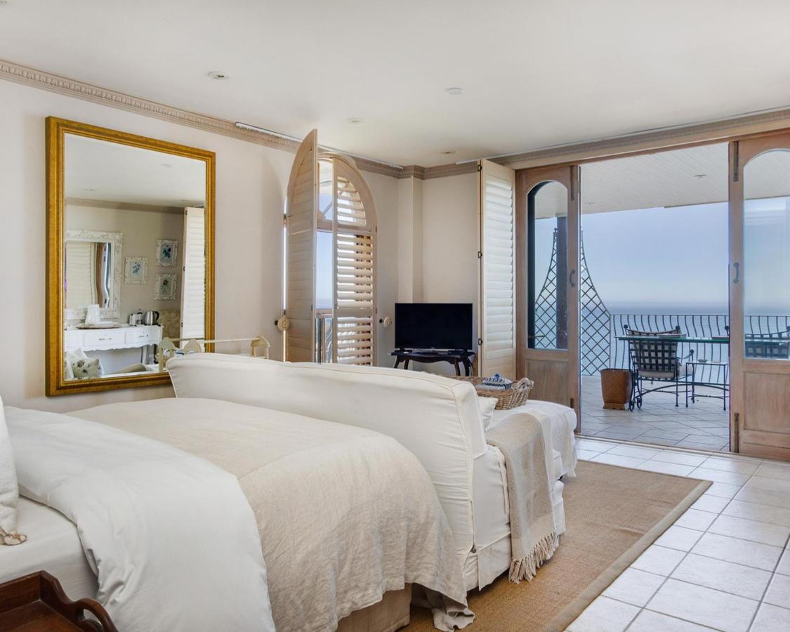 Villa Del Mar - "Luxurious En-Suite Bedroom With Lounge And Stunning Sea View Balcony In Bantry Bay" Кейптаун Екстер'єр фото