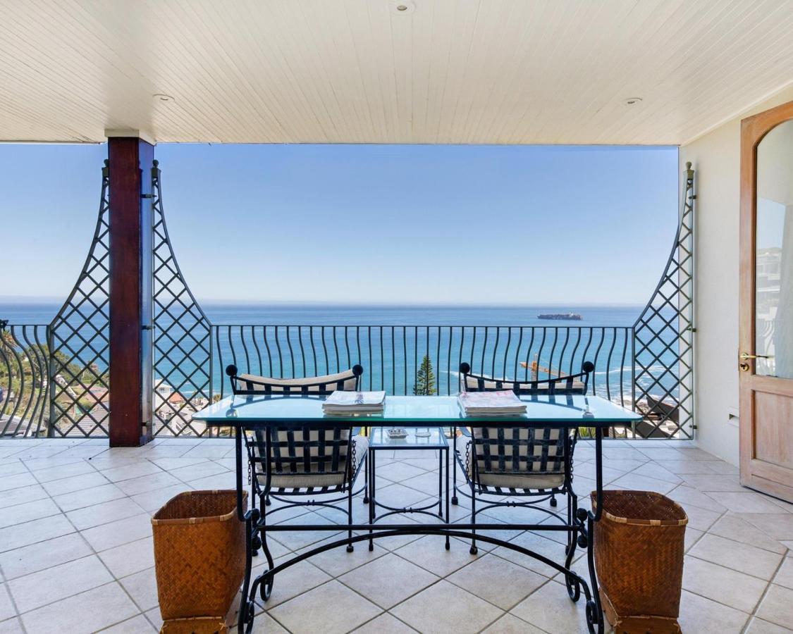 Villa Del Mar - "Luxurious En-Suite Bedroom With Lounge And Stunning Sea View Balcony In Bantry Bay" Кейптаун Екстер'єр фото