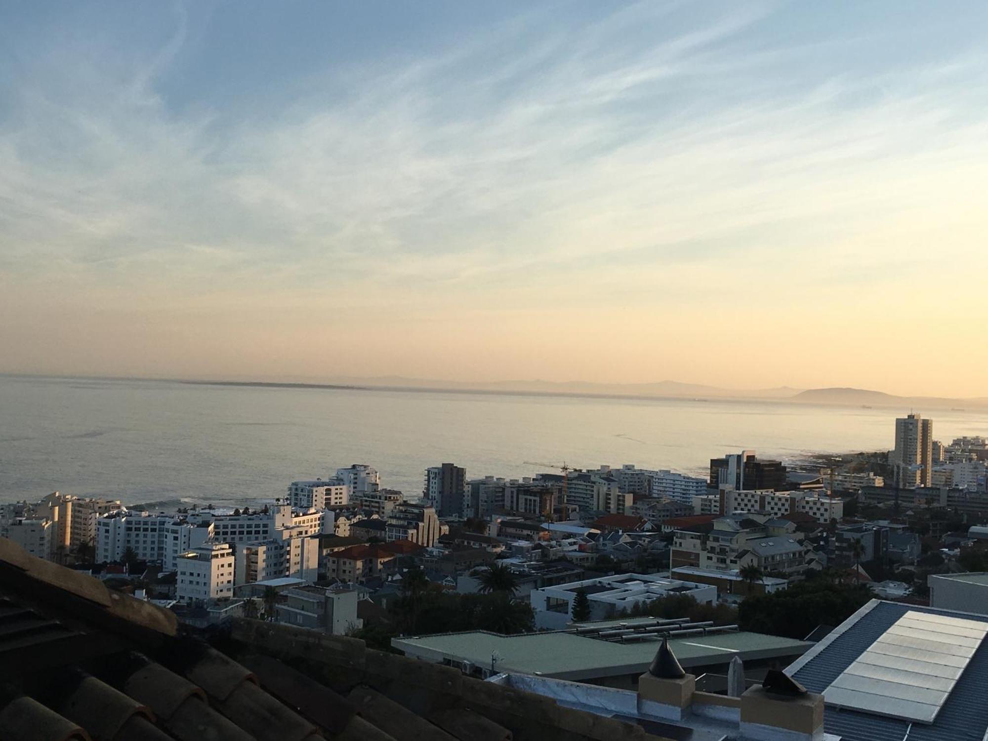 Villa Del Mar - "Luxurious En-Suite Bedroom With Lounge And Stunning Sea View Balcony In Bantry Bay" Кейптаун Екстер'єр фото