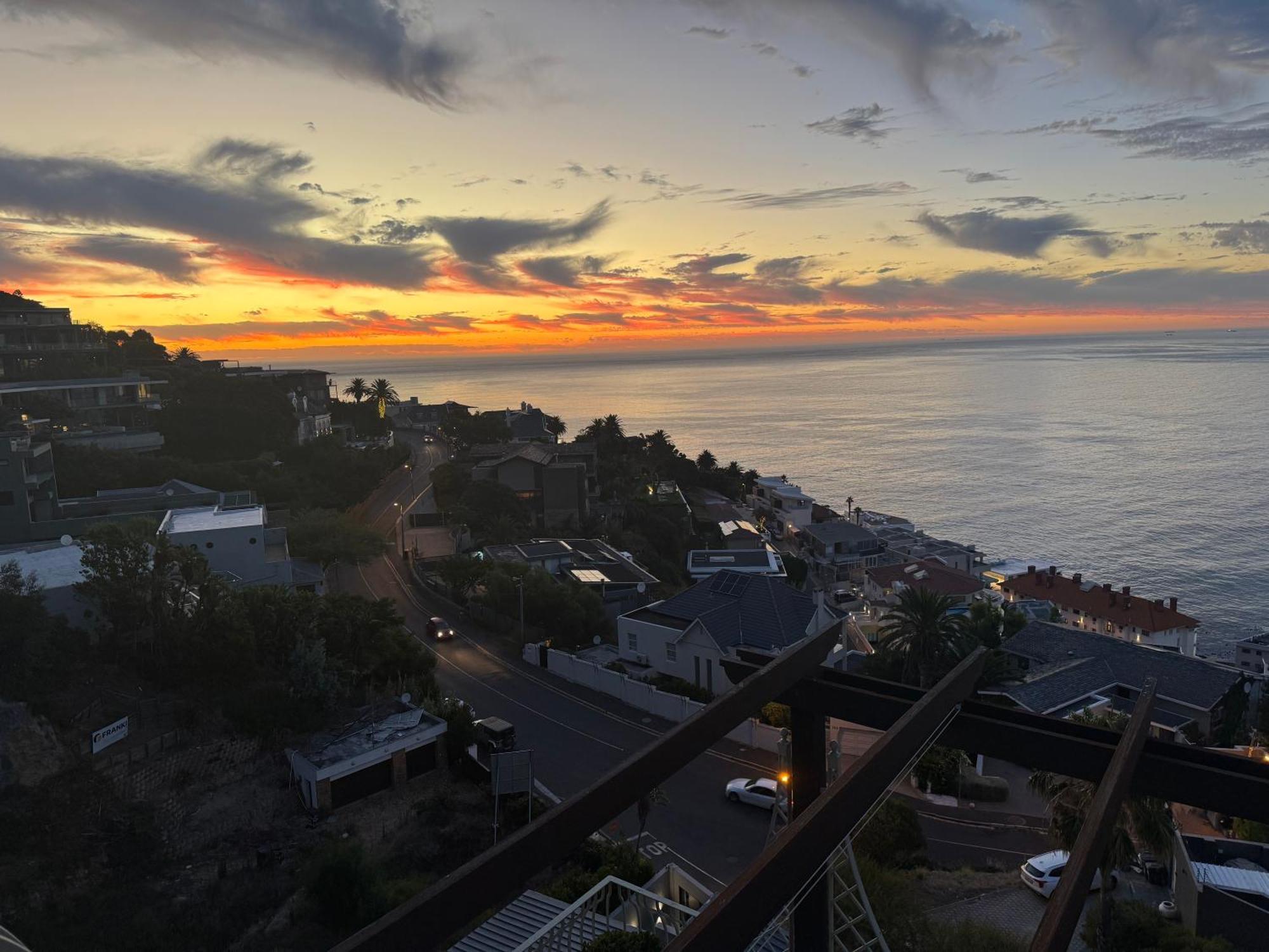 Villa Del Mar - "Luxurious En-Suite Bedroom With Lounge And Stunning Sea View Balcony In Bantry Bay" Кейптаун Екстер'єр фото