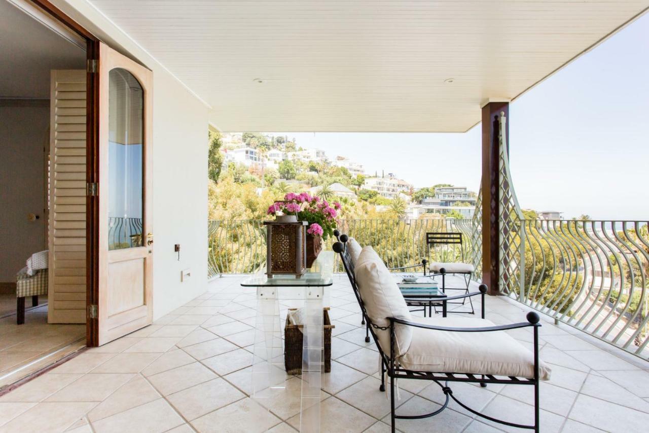 Villa Del Mar - "Luxurious En-Suite Bedroom With Lounge And Stunning Sea View Balcony In Bantry Bay" Кейптаун Екстер'єр фото